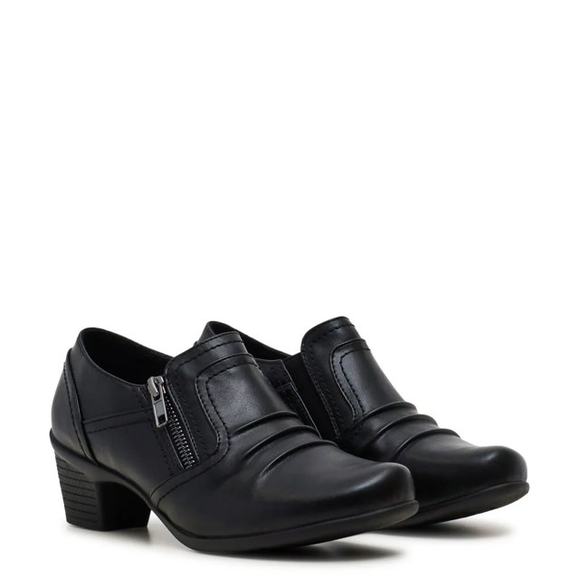 Kelly & Katie Women's Adeline Wide Pump | DSW Canada