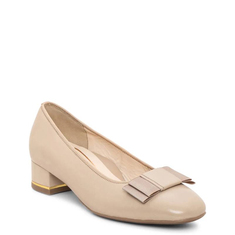 Women's Garnet Wide Width Pump