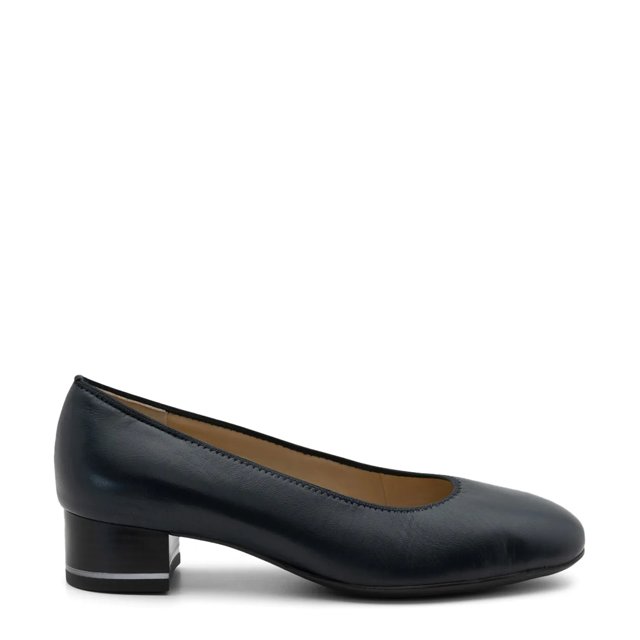 Women's Gabrielle Wide Width Pump