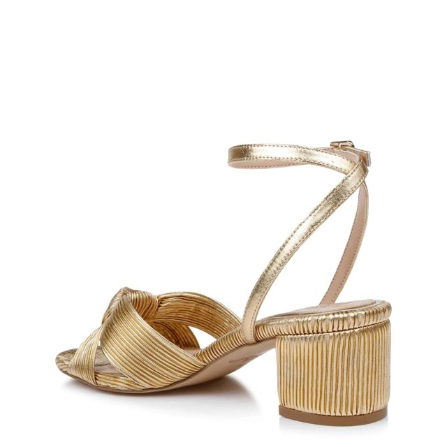 Jewel Badgley Mischka Women's Hudson Sandal | The Shoe Co.