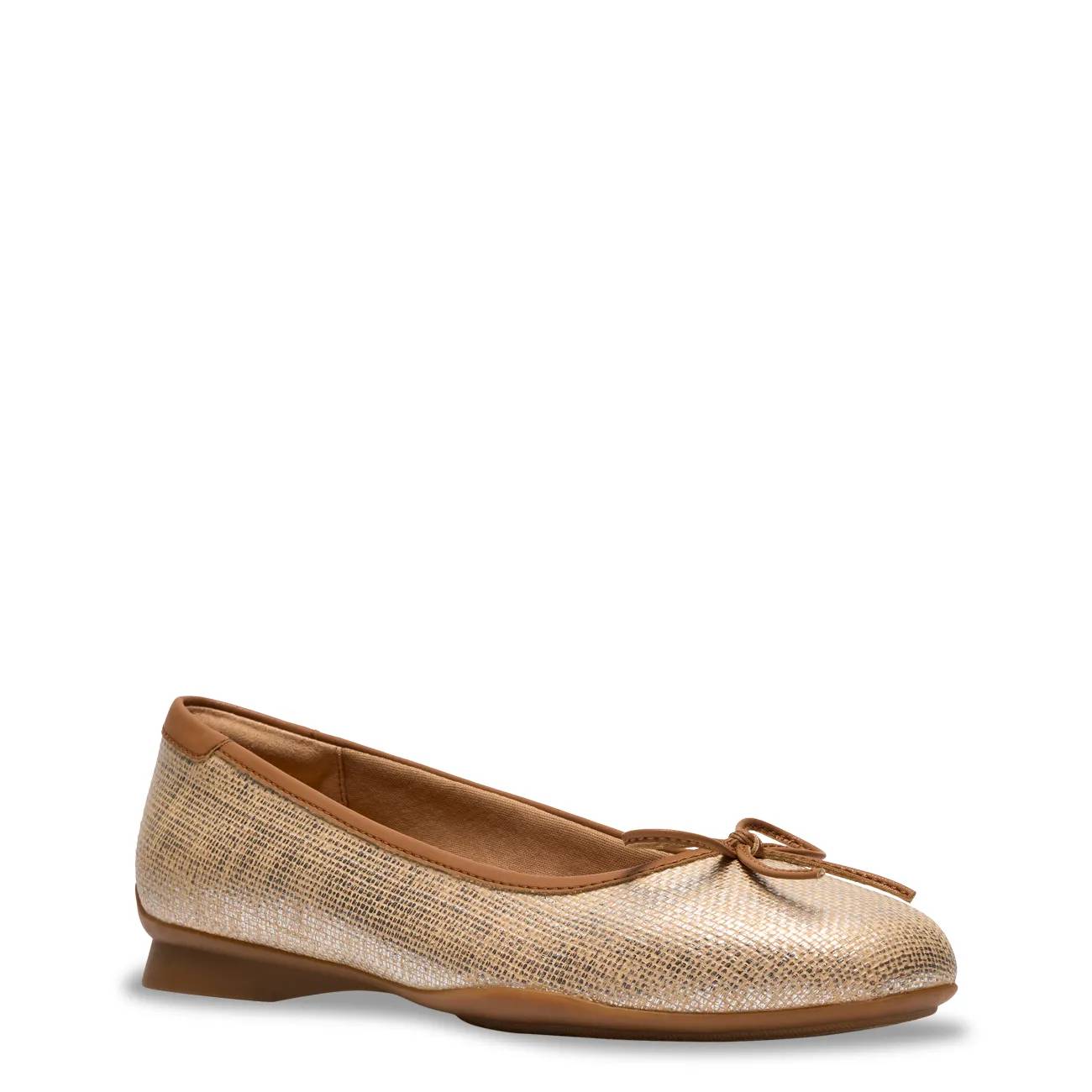 Clarks Women's Jazynne Bow Ballet Flat