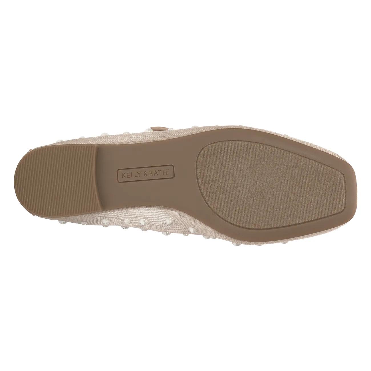 Norissa Mary Jane Flat