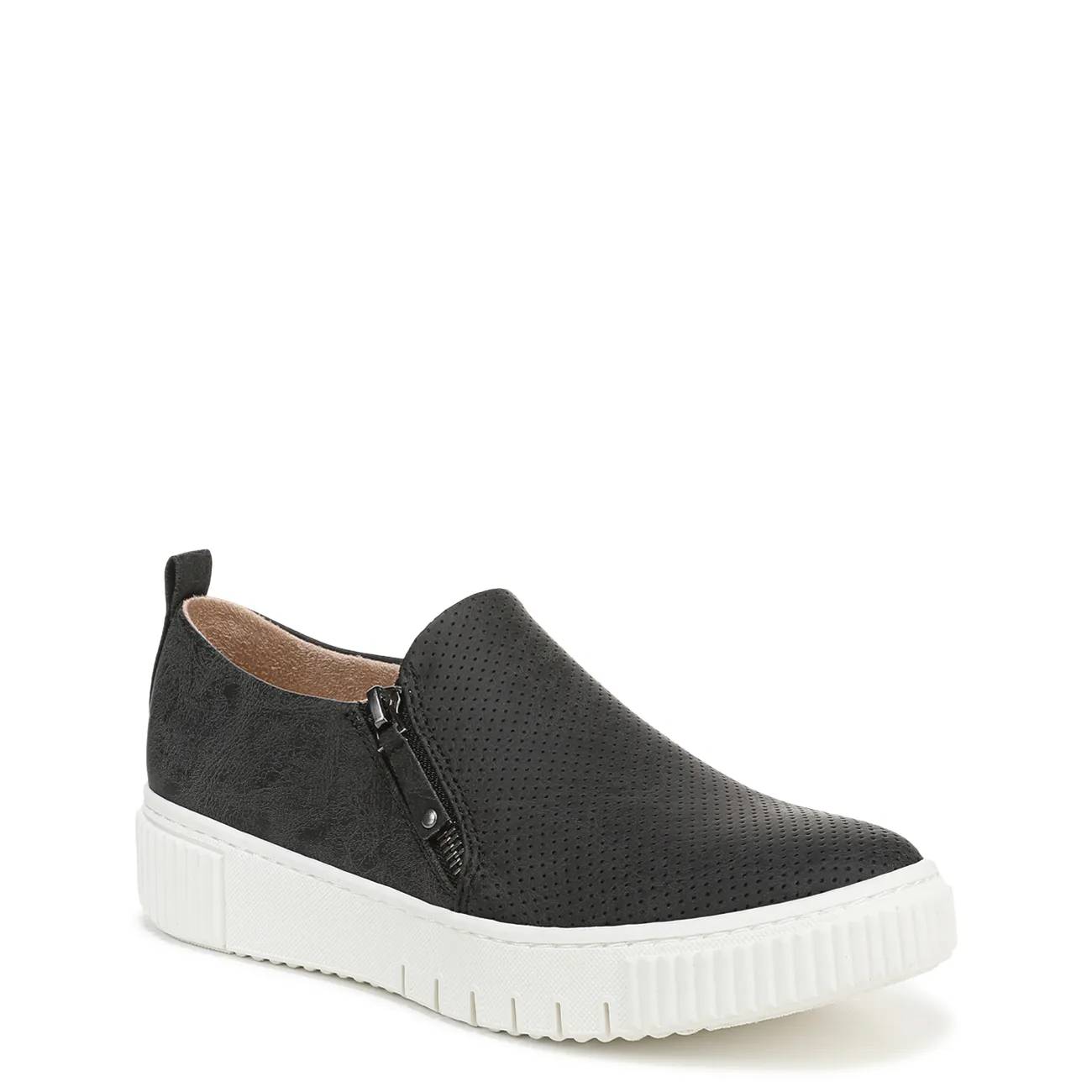 SOUL Naturalizer Women's Turner Slip-On Sneaker