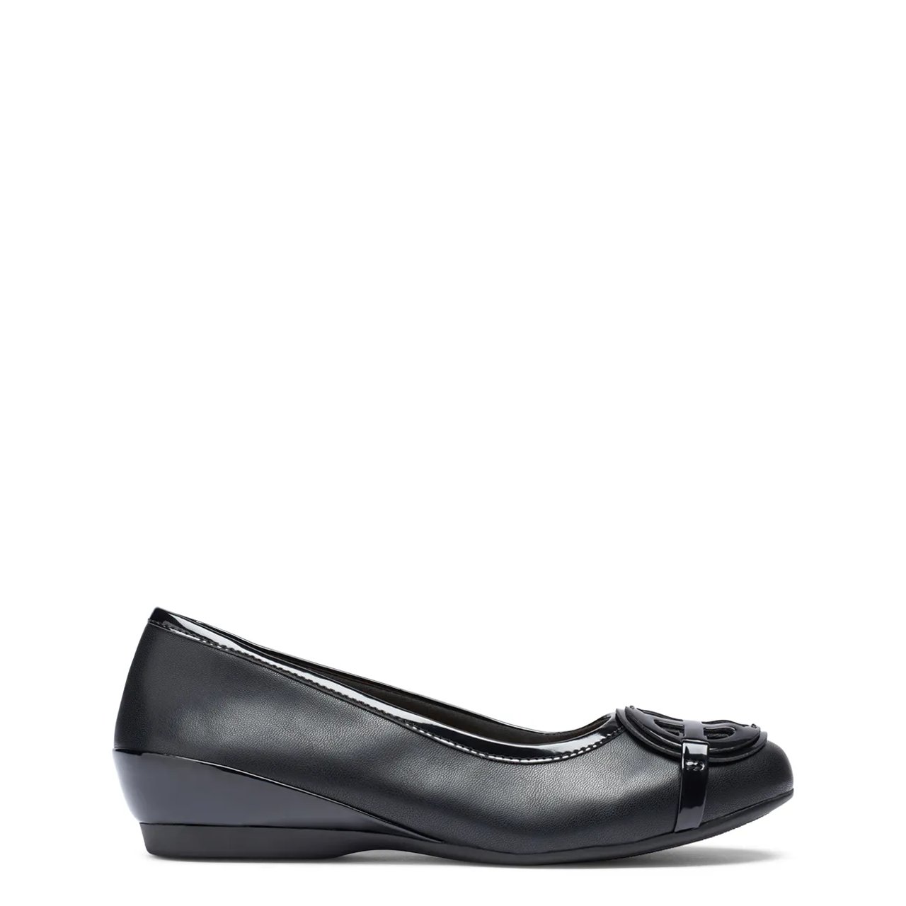 Cathrynn Luna Flat