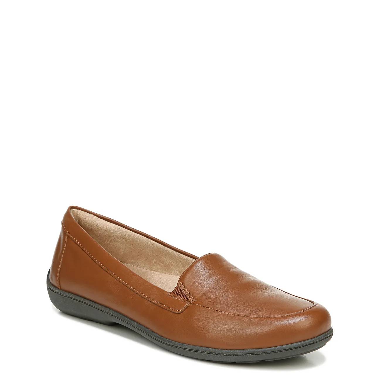 SOUL Naturalizer Women's Kacy Wide Width  Loafer