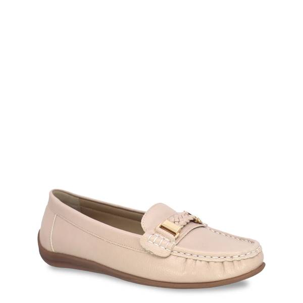 Click to shop women's Kelly & Katie Flats at DSW Canada