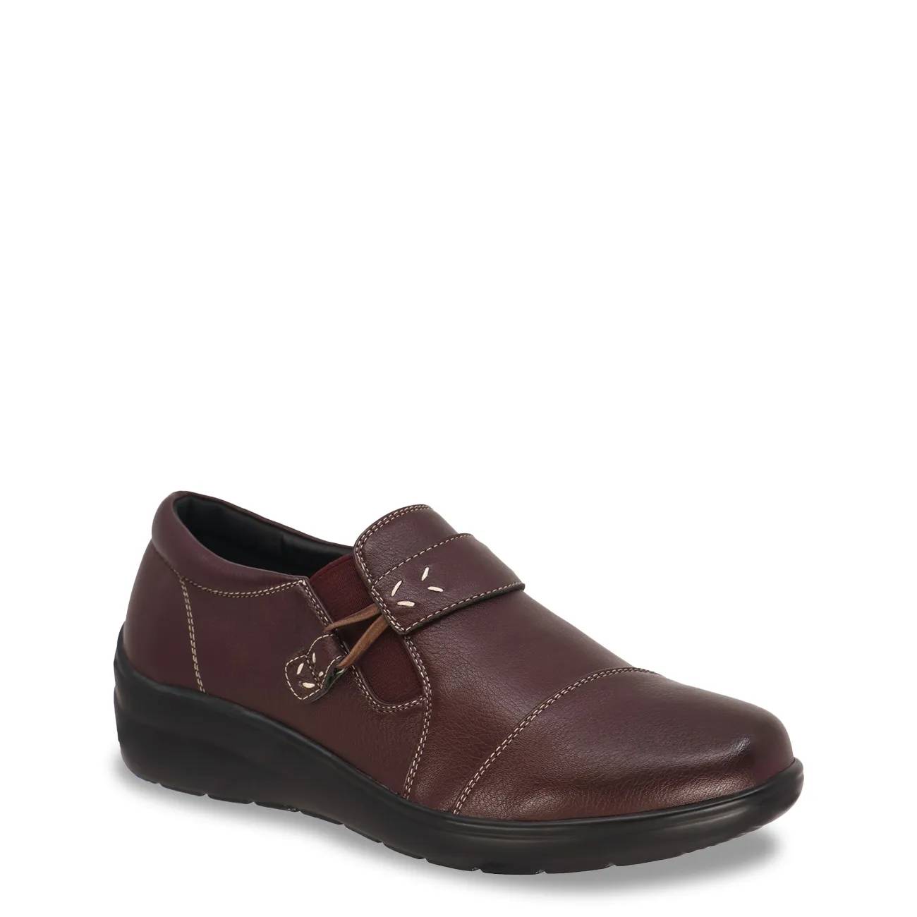 Kelly & Katie Womens Emma Slip On Shoe Wide Width