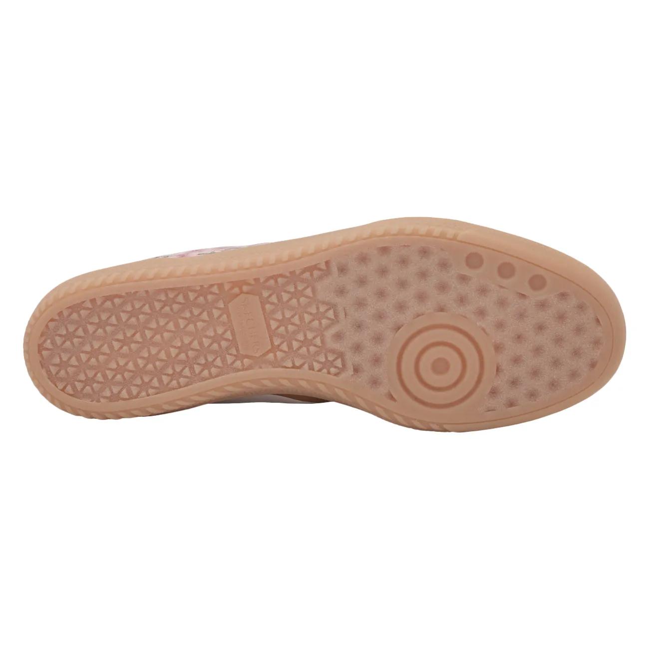 Women's Hotshot Floral Embroidered Sneaker