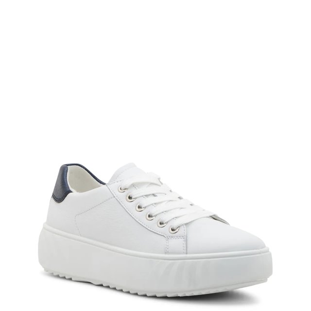 Women's Mikky Wide Width Sneaker
