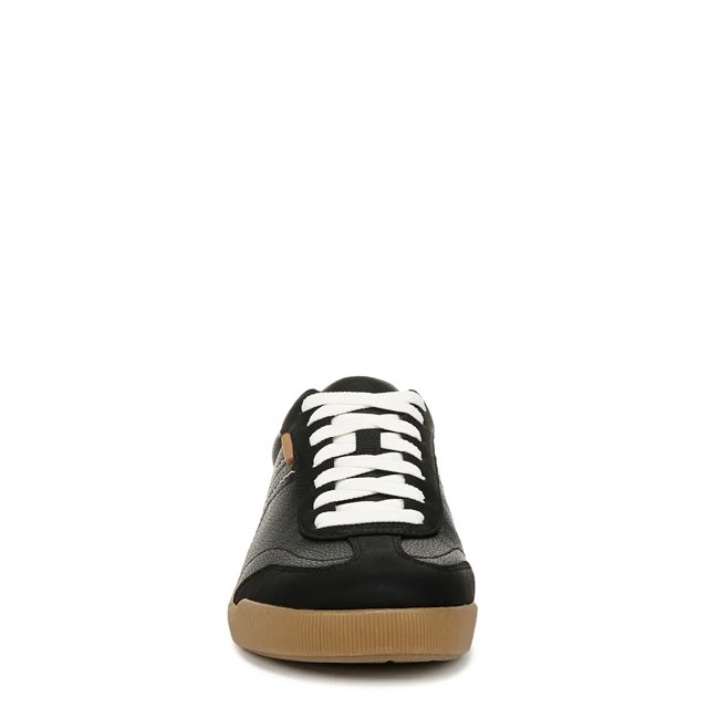 Women's Be True Sneaker