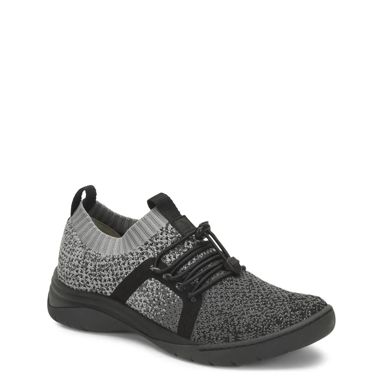Nurse Mates Women's Torri Sneaker