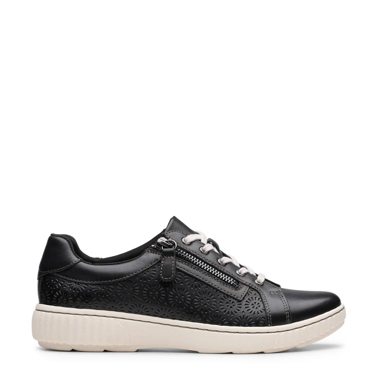 Clarks Women's Caroline Rio Leather Sneaker Wide