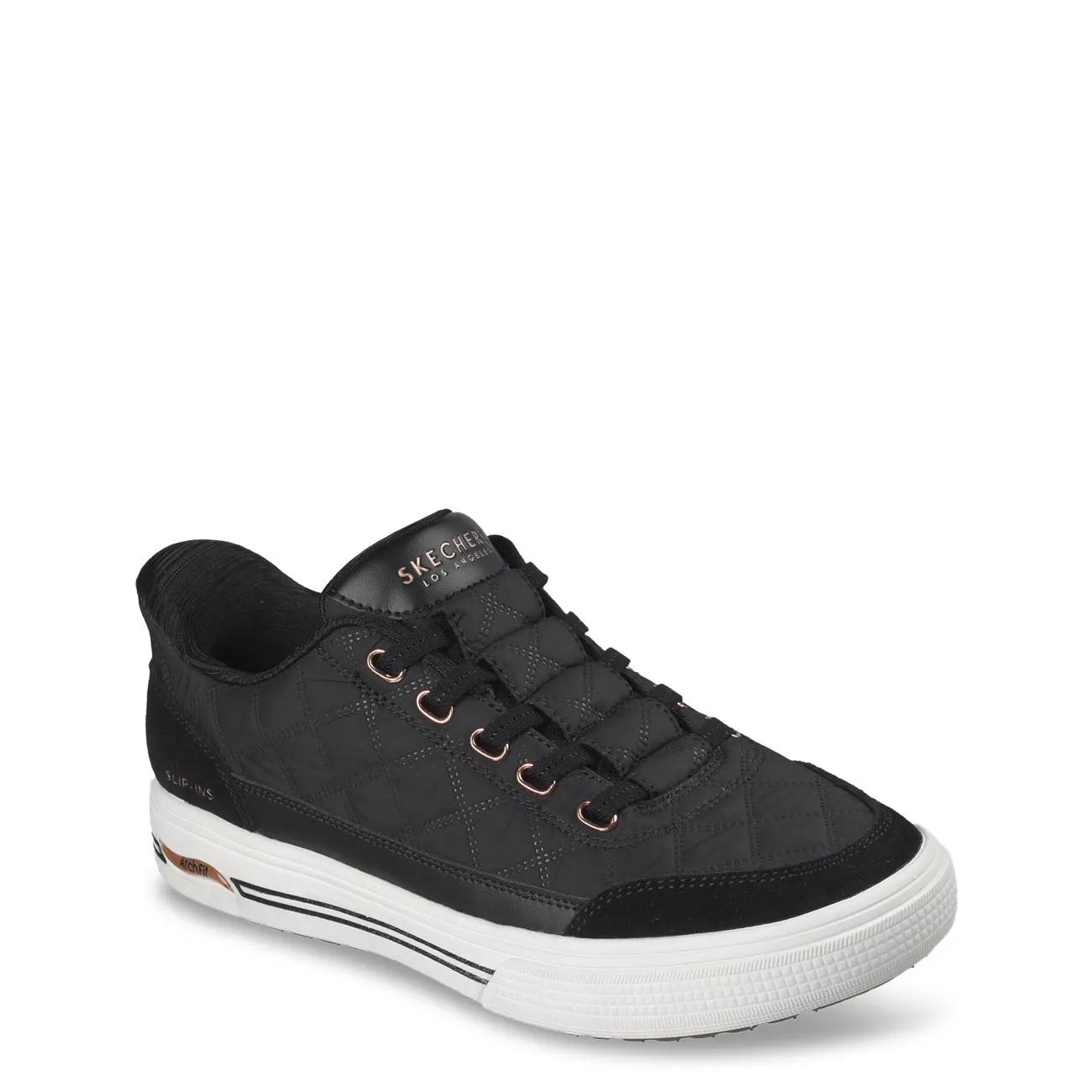 Skechers Women's Hands Free Slip-ins: Arch Fit Arcade - Cozy Fit Cuddle Steps Wide Width Sneaker
