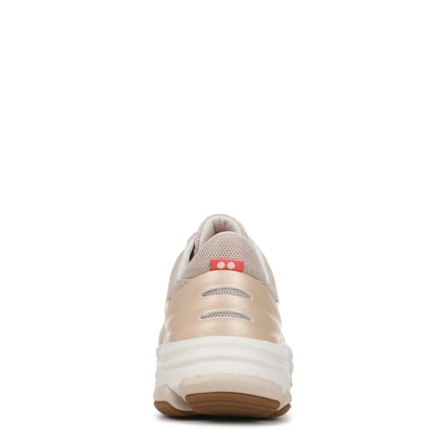 Women's Devotion X Max Sneaker