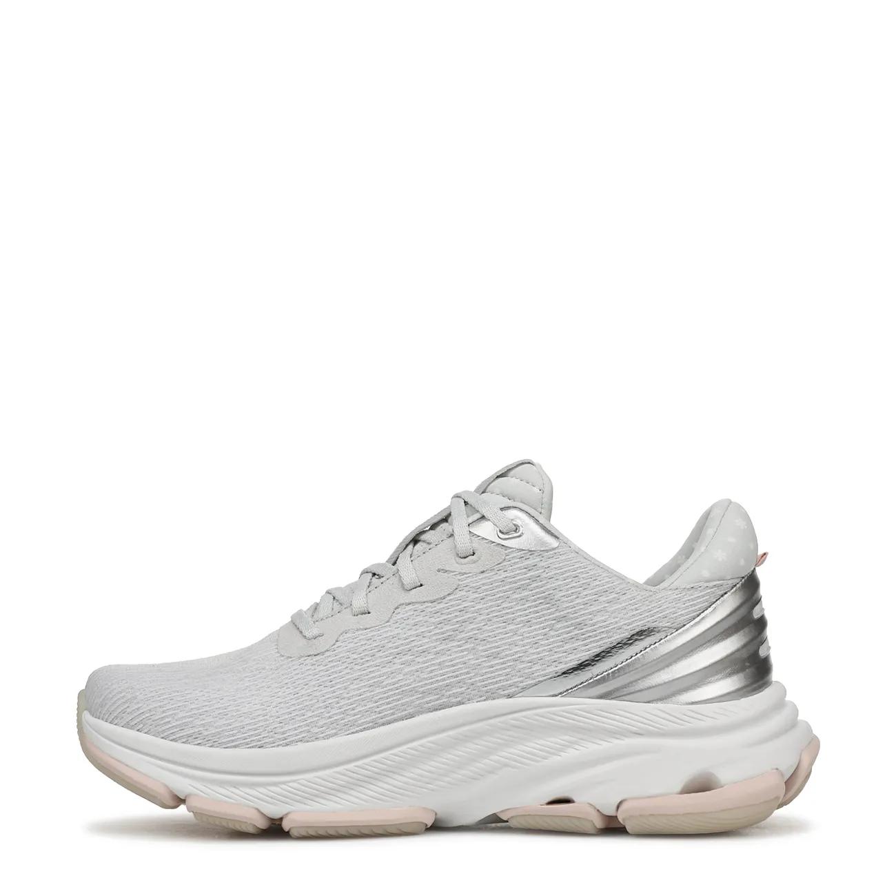 Women's Devotion X Max Sneaker
