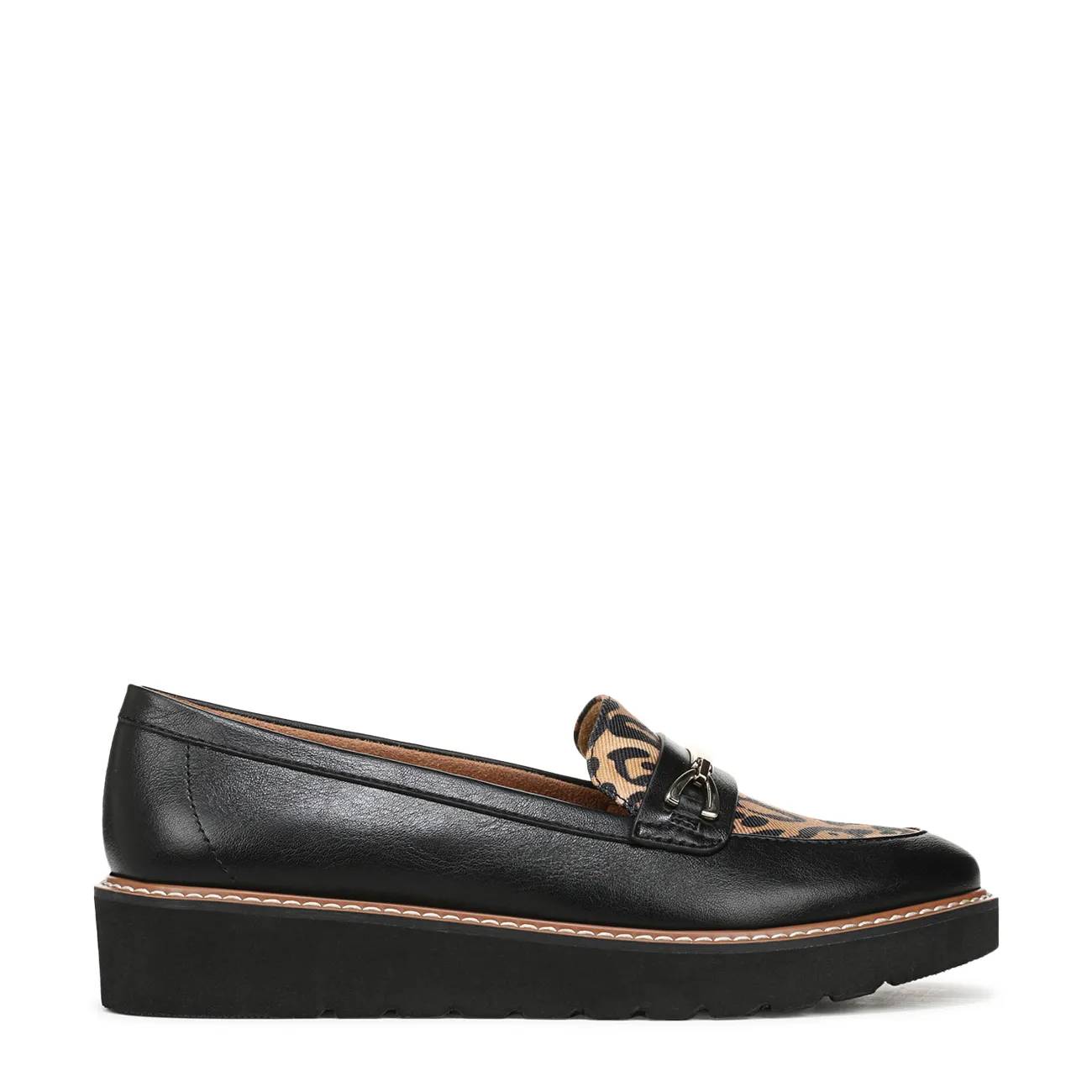 Naturalizer Women's Elin Wide Width Loafer