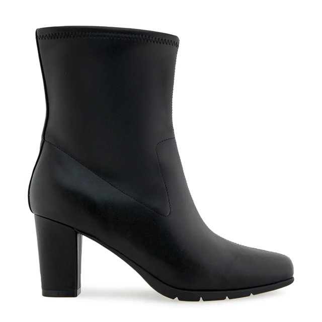 Women's Cinnamon Heeled Bootie