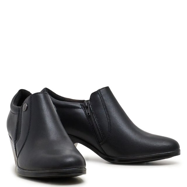 Clarks Emily2 Reyna Bootie | The Shoe Co.