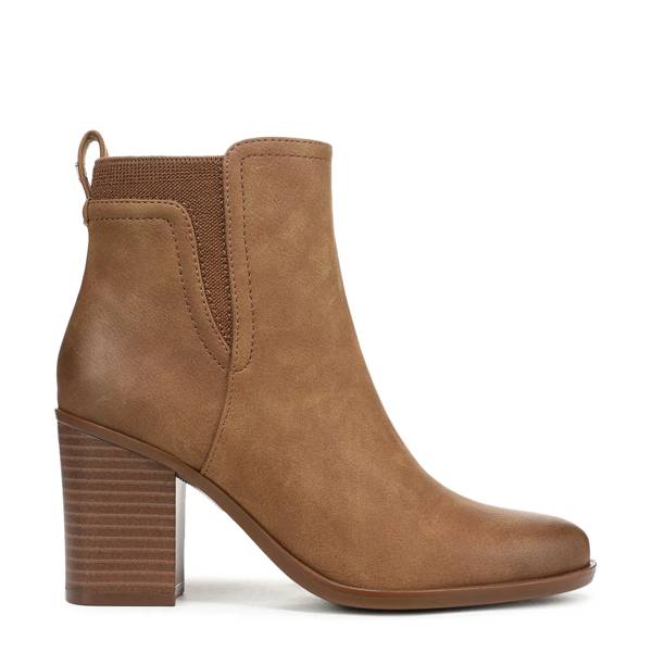 Women's wide width boots