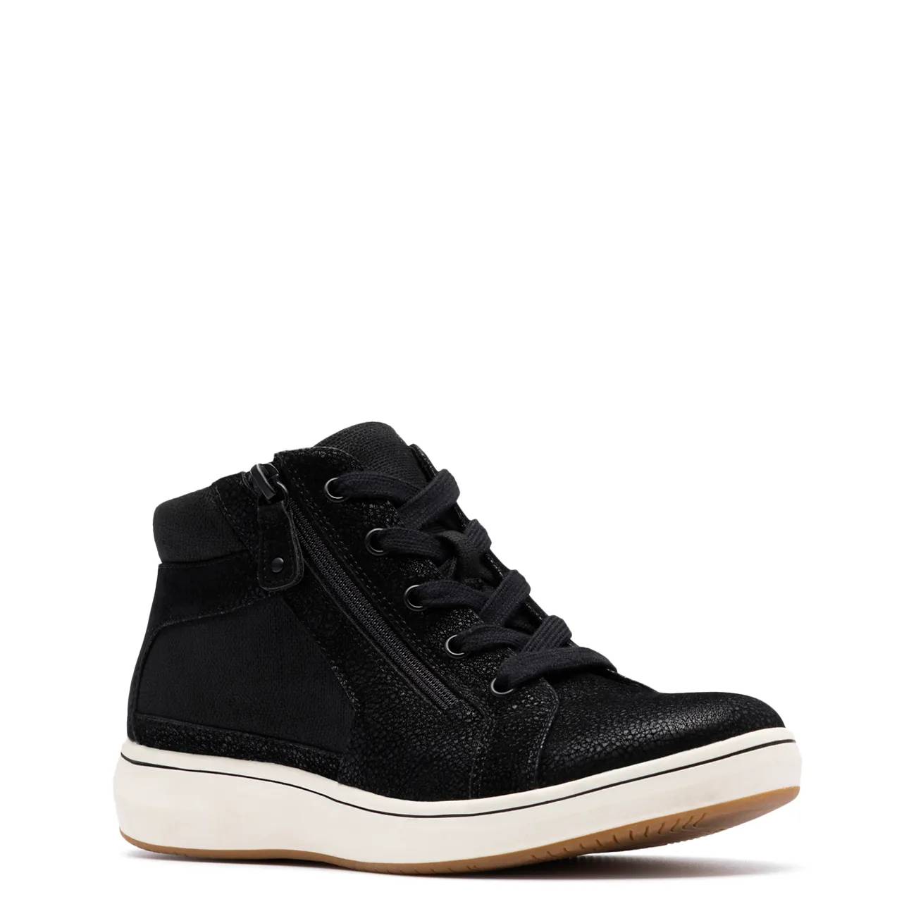 Clarks Women's BreezeSky Rae Sneaker Boot
