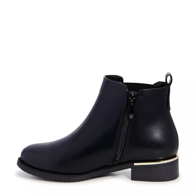 Women's Vanessa Wide Width Ankle Bootie