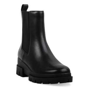 UGG Women's Neumel Platform Chelsea Boot | The Shoe Co.