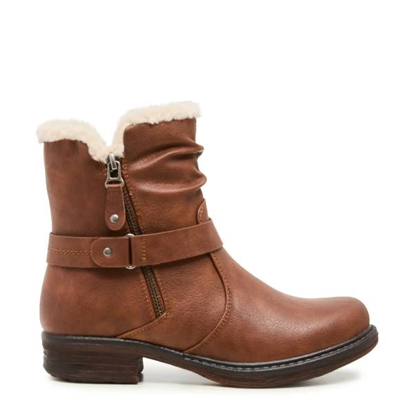 Click here to shop casual boots