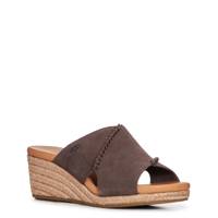 Womens' Taia Wedge Sandal MOLASSES view