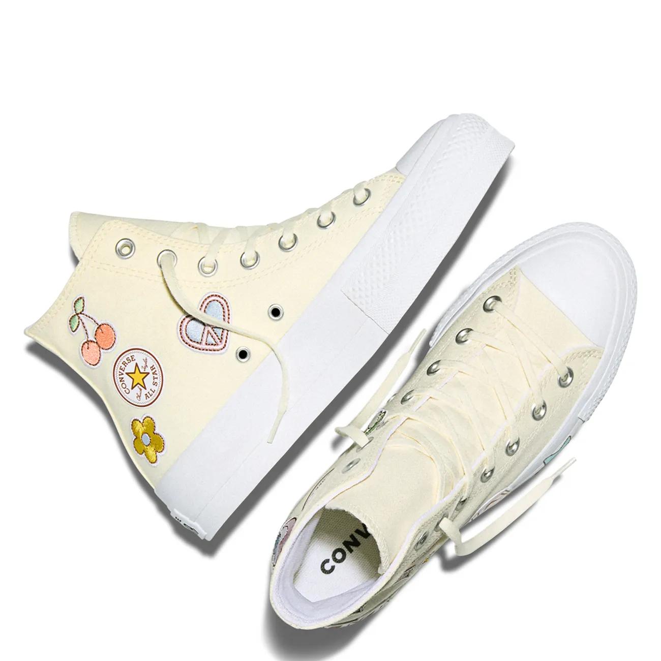 Women's Chuck Taylor Star Lift Platform Retro