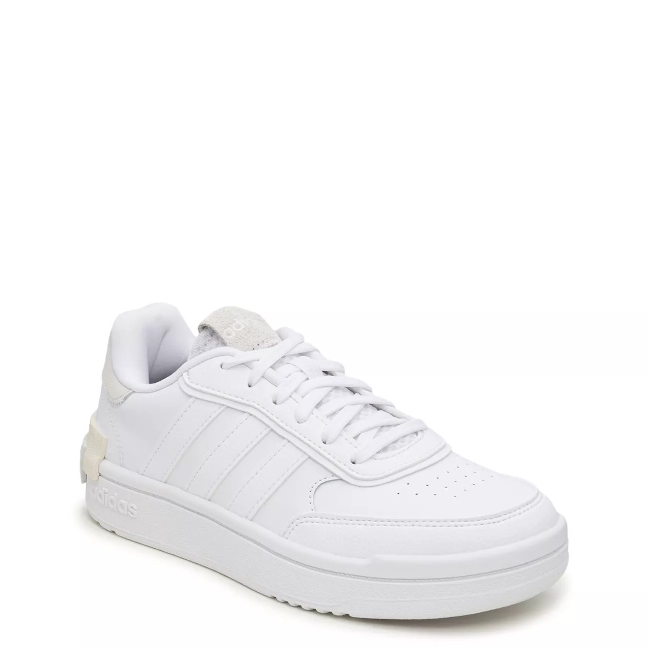 Women's Postmove SE Basketball Sneaker