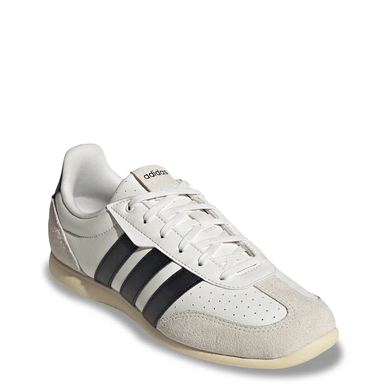 adidas Women's Barreda Lo Sneaker