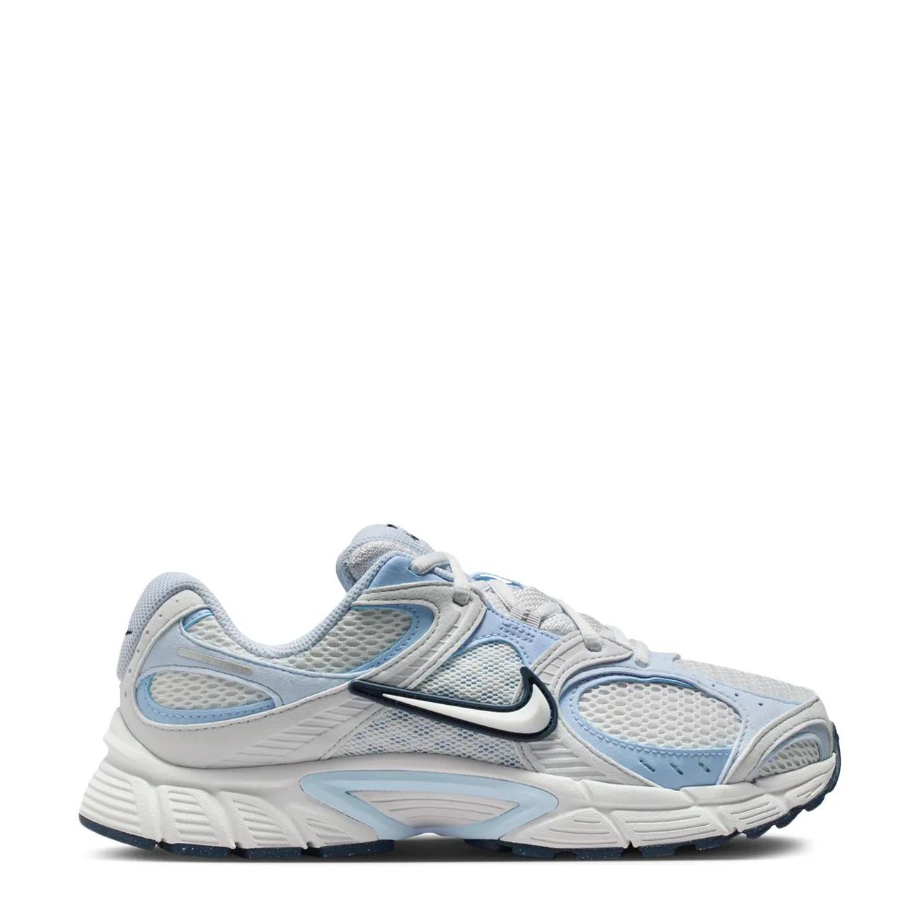 Nike Women's Nike V5 RNR Sneaker