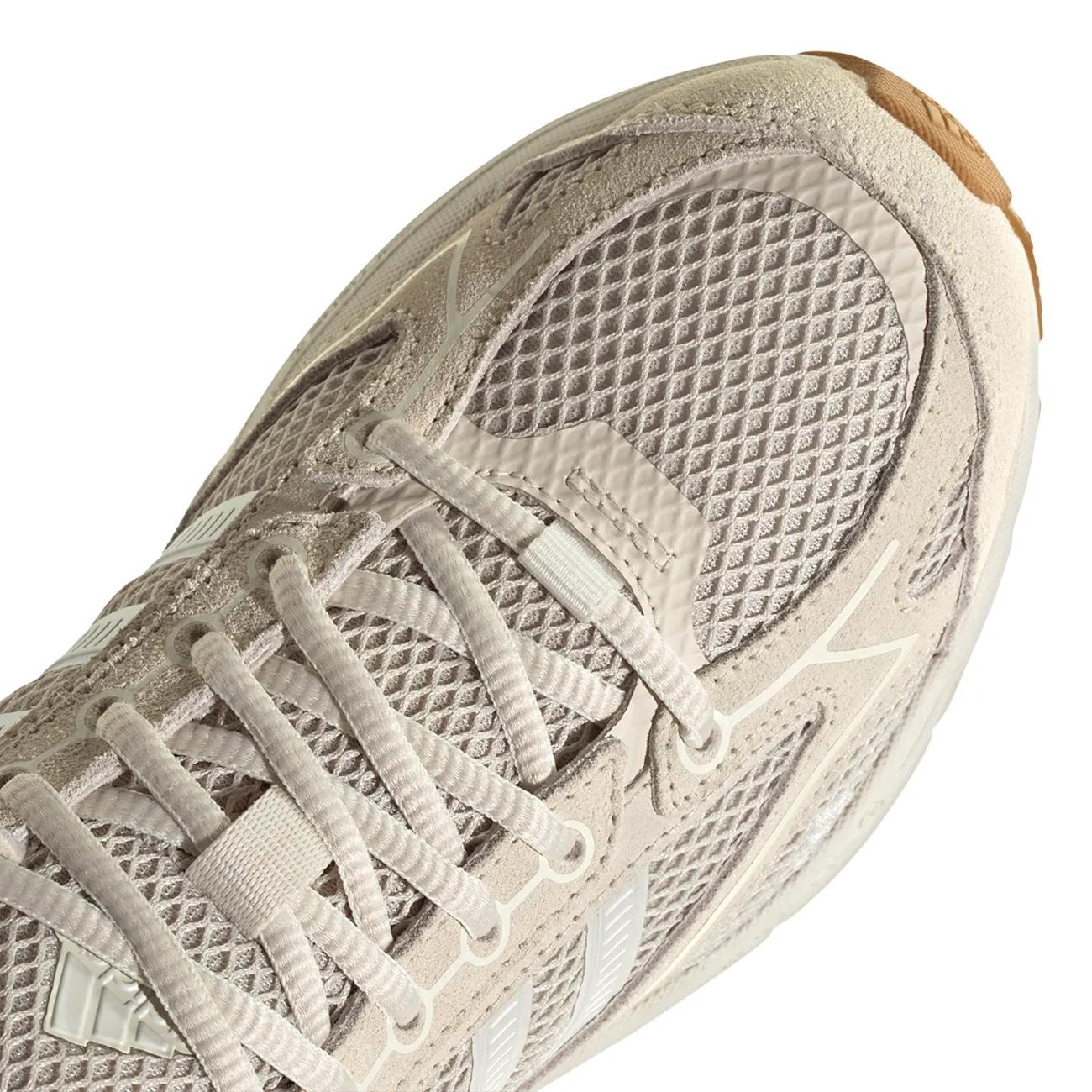 Women's Spiritain 2000 Sneaker