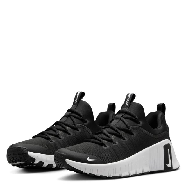Nike Women's Free Metcon 6 Sneaker | The Shoe Co.