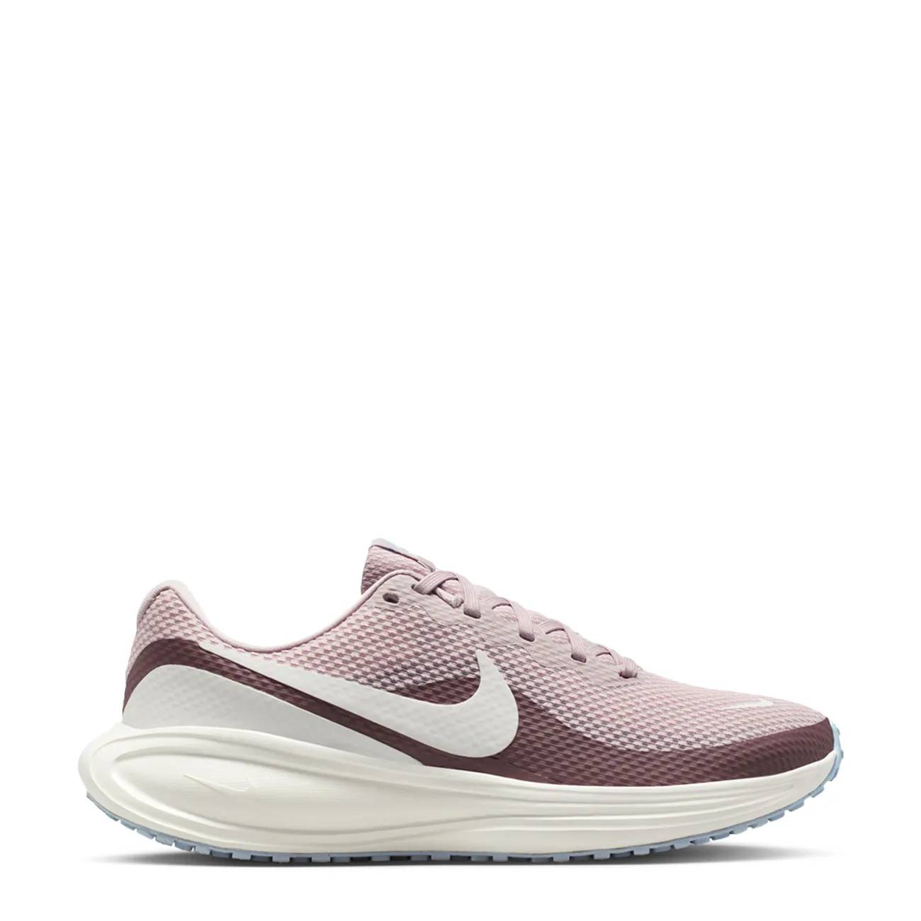 Nike Women's Revolution 8 Running Shoe