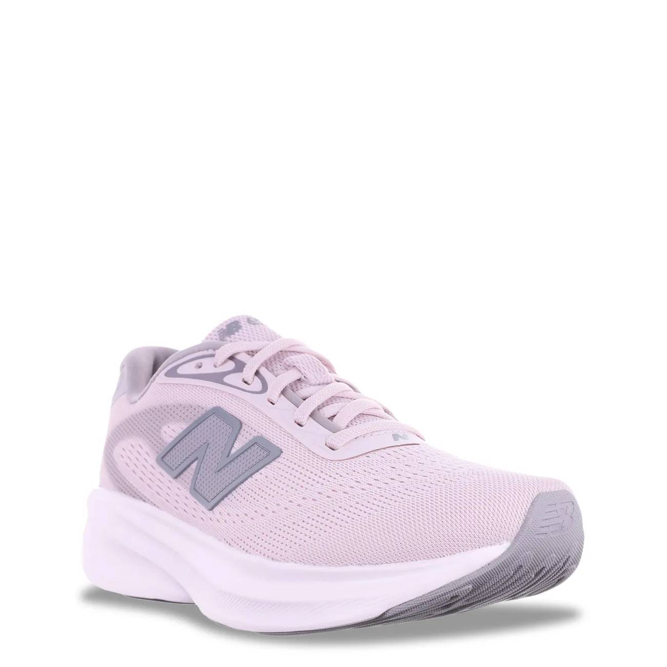 New Balance Women's Fresh Foam V9 Wide Sneaker