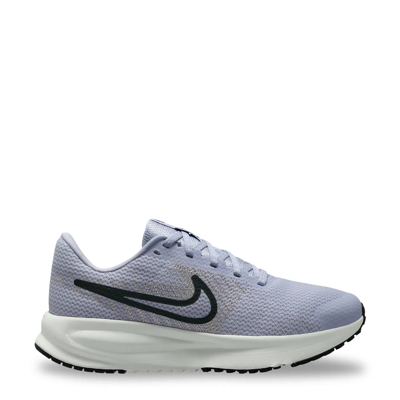 Nike Women's Run Defy Sneaker