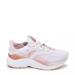 women's puma running shoe