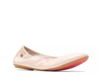 Chaste Flat Beige view