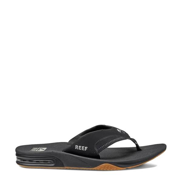 Click to shop men's flip flops.