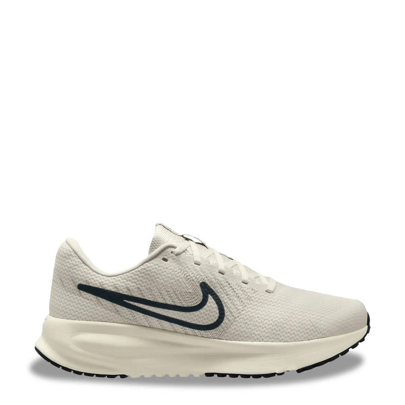 Nike Men's Run Defy Running Shoe