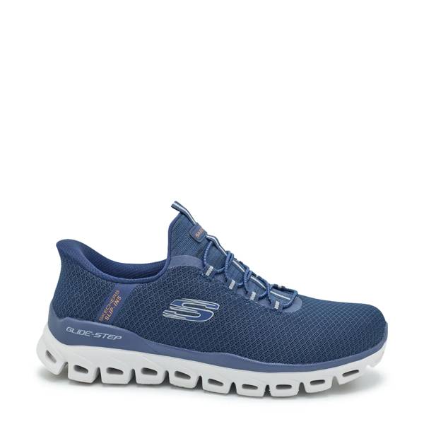 Click to shop men's comfort shoes.
