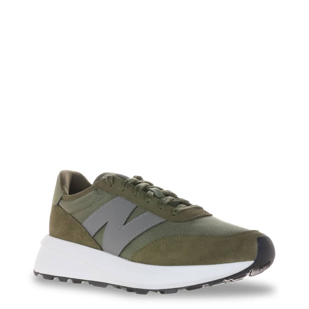 New Balance Men's 370 Sneaker