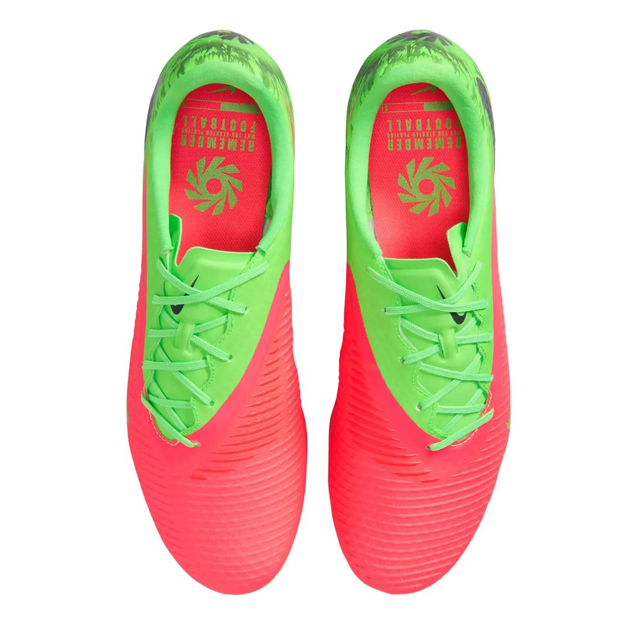 Mens' Phantom 6 Soccer Cleats
