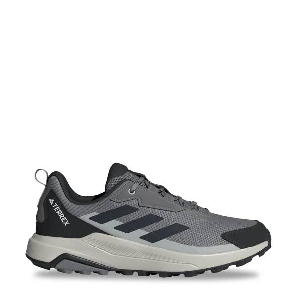 Click to shop men's hiking and trail shoes.