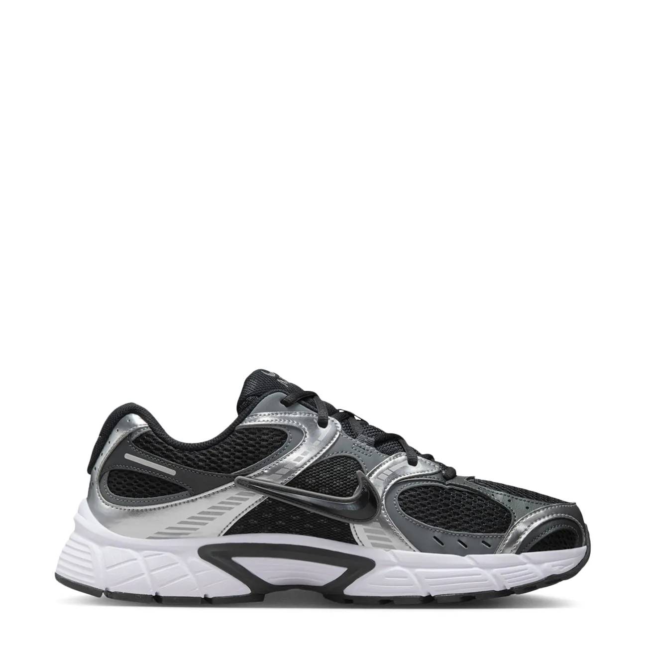 Nike Men's V5 RNR Sneaker