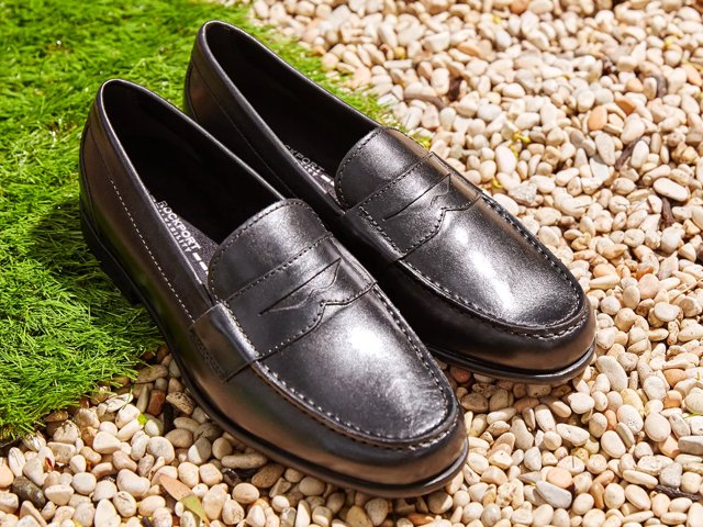 Classic Penny Loafer