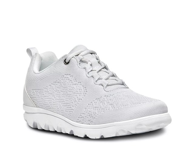 TravelActiv Walking Shoe - Women's
