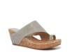Gyer Wedge Sandal Light Taupe Metallic view