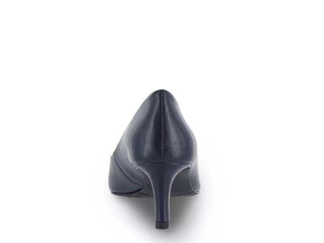 Pointe Pump